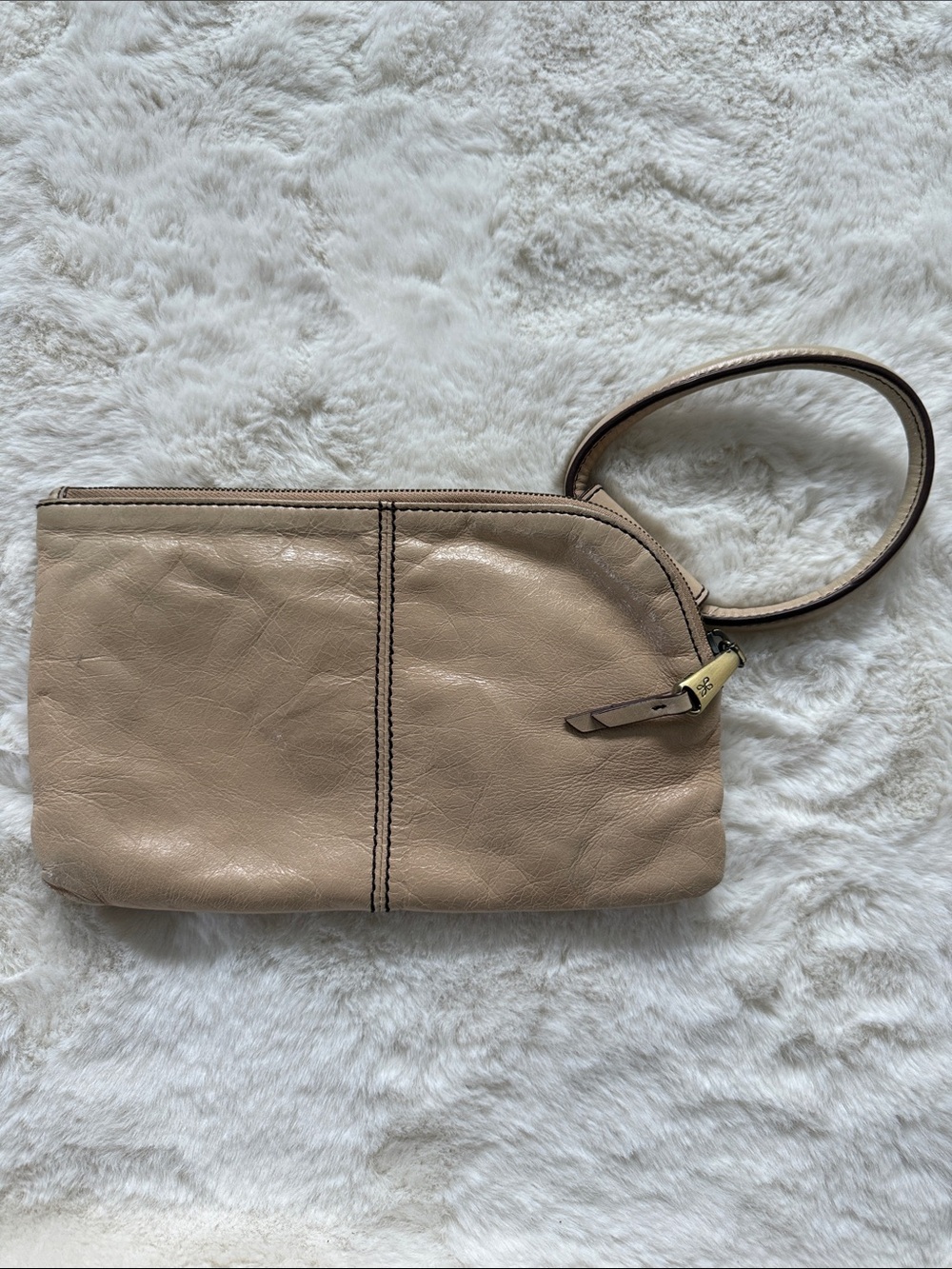 HOBO Sable Leather Wristlet Clutch Taupe Beige Ring Handle Organizer Purse